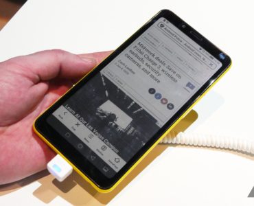 hisense pierwszy smartfon z kolorowym ekranem e ink
