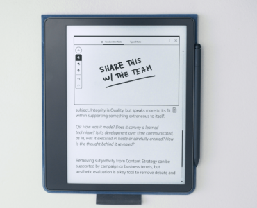 Kindle Scribe z aplikacją sticky notes