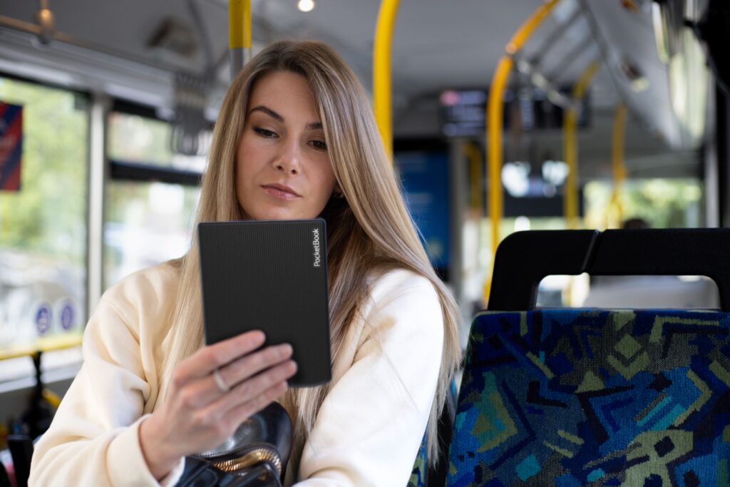 Ile książek można przeczytać w rok w komunikacji miejskiej