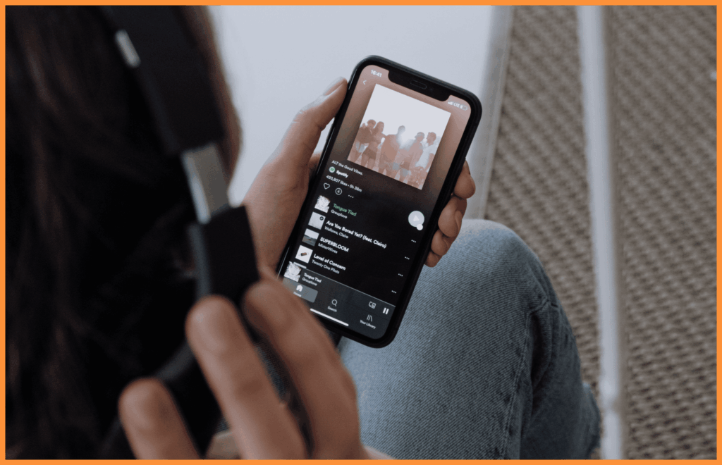 Słuchanie muzyki na Spotify